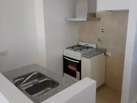 Hermoso monoambiente piso alto todo luz terraza única