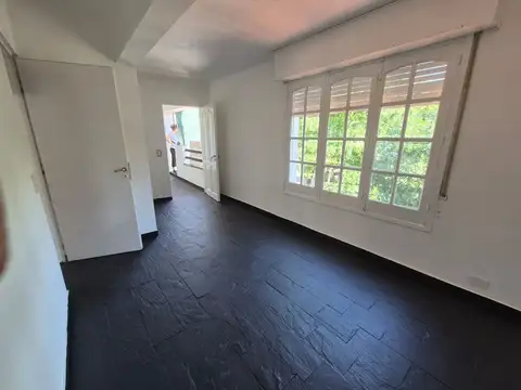 Venta Casa Planta Alta 2 Dormitorios