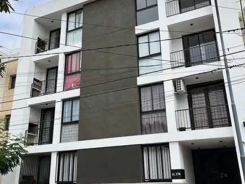 VENTA DPTO ALTO ALBERDI A MTS NVO CENTRO SHOPPING.