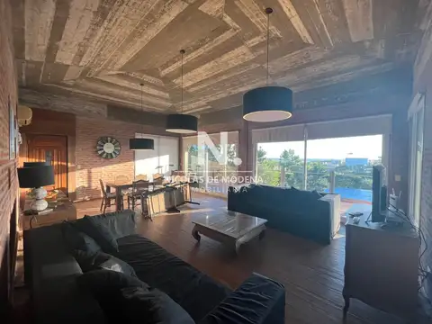 Casa en Venta en Punta Ballena, USD 398.000