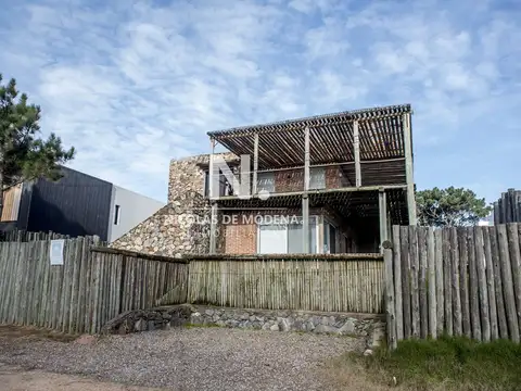 Casa en Venta en Punta Ballena, USD 398.000