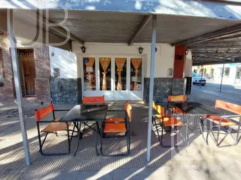 Local en Venta 70 años