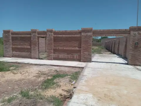 Roverano entre 13 de Diciembre y Corrientes