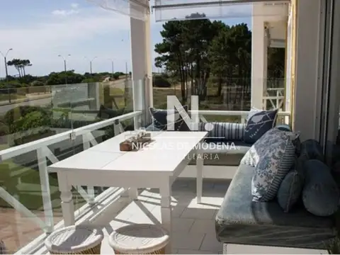 Apartamento de 2 dormitorios a la venta  en Punta del Este Zona Rincón del Indio
