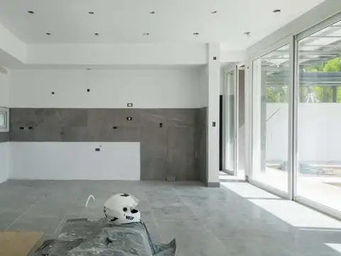 Callejón la escondida  s/n 100