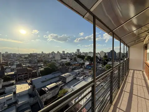 Semipiso de 3 ambientes en venta con vista panorámica