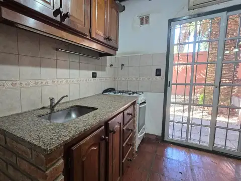 Depto Tipo Casa en Venta con 1 cocheras
