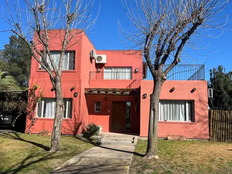 Los Sauces - Pilar 100