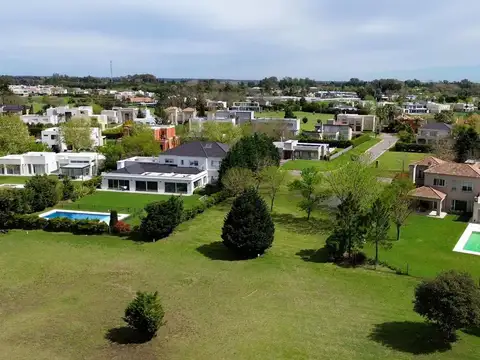 VENTA DE LOTE HARAS SANTA MARIA BARRIO LA LOMADA