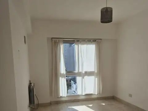 Departamento en Alquiler en Zona Centro, $ 750.000