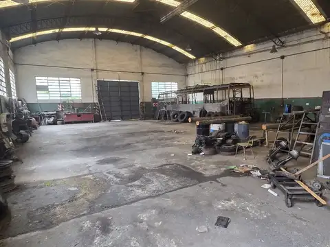 Galpon en Venta 20  mts Frente