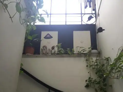 Oficina 5 ambientes con 1 baño