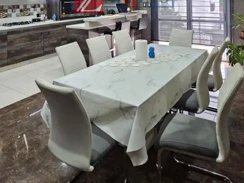 ROQUE SAENZ PEÑA 2700, Piso 1