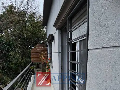 Depto Tipo Casa en Venta al Este
