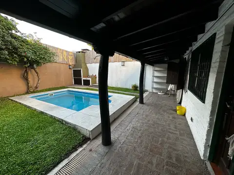 Casa En Venta Haedo Oportunidad!