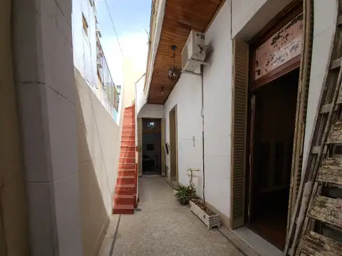 Depto Tipo Casa en Venta 94 años