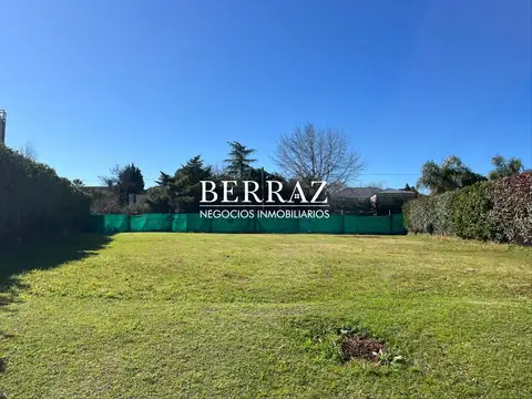 Lote en Venta de 688 m2 Ayres Plaza , Pilar