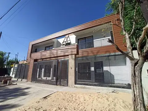 Venta casa PH 4 Ambientes en complejo cerrado, Ituzaingo,