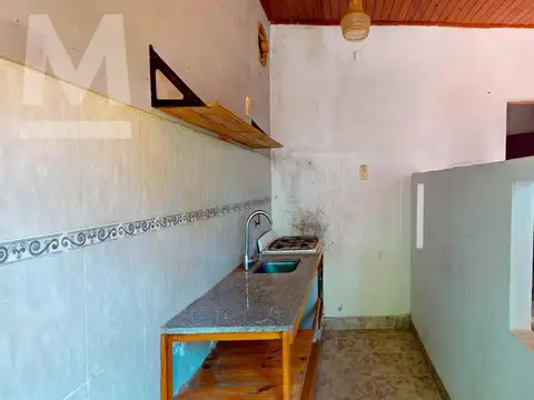 2 locales más 2 propiedades sobre Av Montevideo, Beriso!