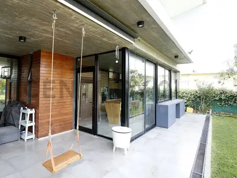 Casa en venta en City Bell Barrio El Quimilar 3 Dormitorios