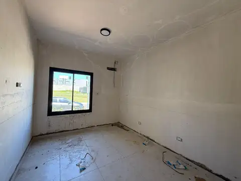 VENTA DUPLEX 1 Y 2 DORMITORIOS PLANTA BAJA - DOCTA