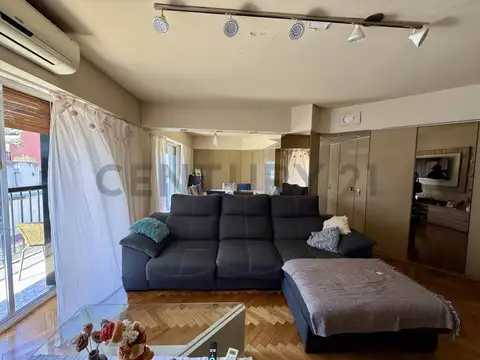 Departamento 4 ambientes con 2 baños