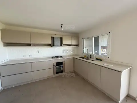 Casa en Venta 1 año
