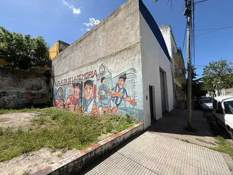 Galpon en Venta en Boca, USD 120.000