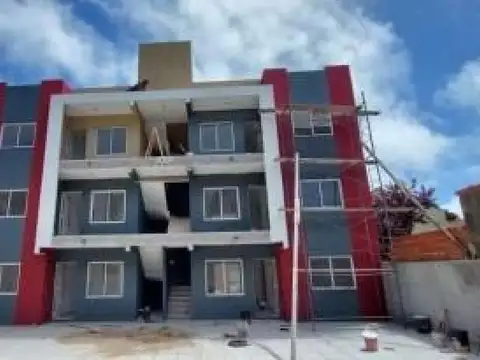 Departamento en venta - 2 Dormitorios 1 Baño 1 Cochera - 55Mts2 - Costa Azul