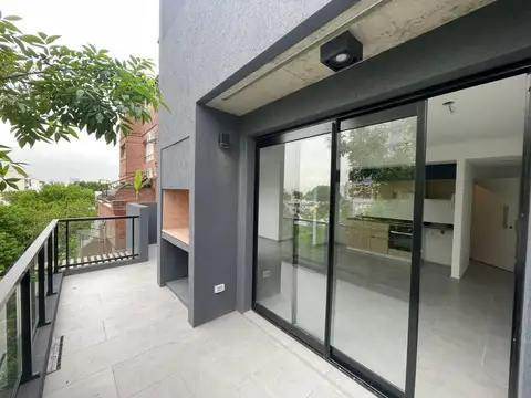 Departamento de 1 amb y medio divisible con parrilla propia  - Caballito