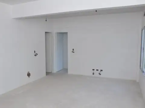 EN VENTA EN MARTIN CORONADO ESPACIO DE COCHERAS DESCUBIERTAS - FICHA