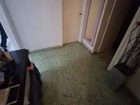 Depto Tipo Casa en Venta 56 años