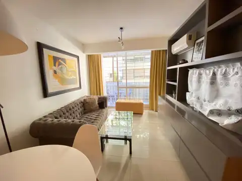 PACHECO DE MELO 1800, Piso 1