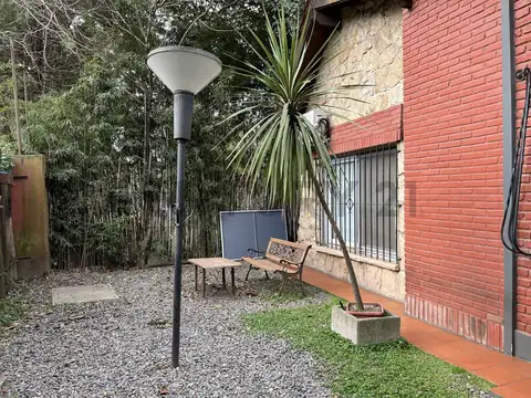 Casa en Venta en Barrio Parque Leloir, USD 199.000