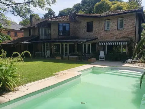 Casa en venta en El Barranco, 4 dormitorios, Pilar