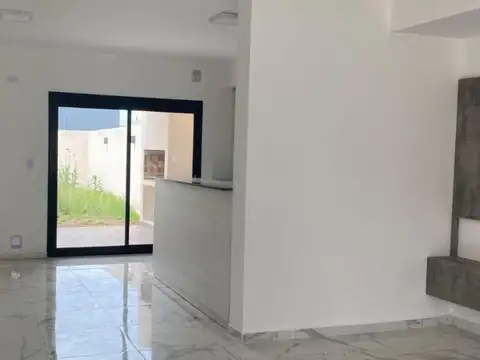 DUPLEX EN VENTA DOCTA