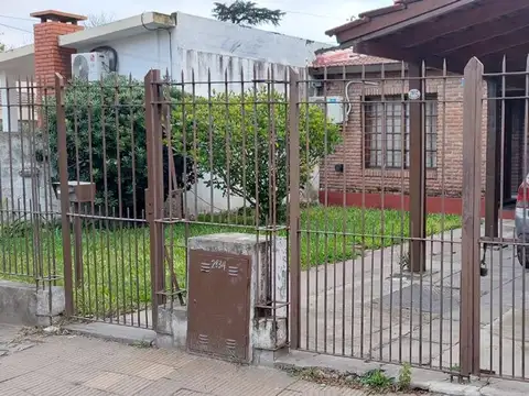 Casa en Venta en Moreno, USD 130.000