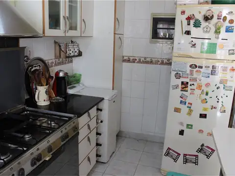 Depto Tipo Casa en Venta 60 años