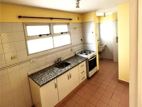 Av. Roca 200, Piso 4