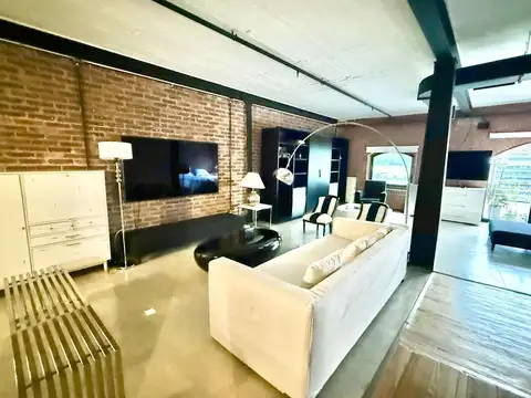 Avenida Alicia Moreau De Justo 1000