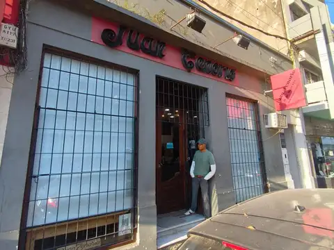 25 de Mayo casi Chalup