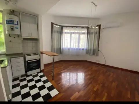 BEAUCHEF 400, Piso 2