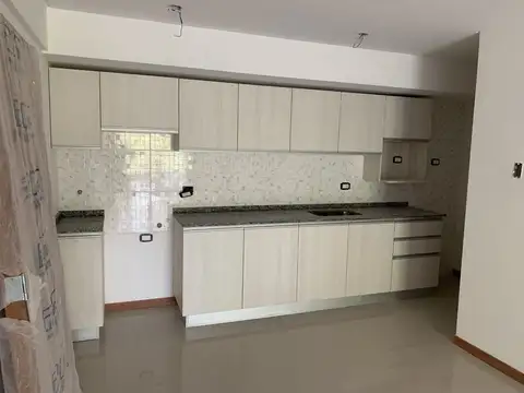 Departamento 3 ambientes con 2 baños
