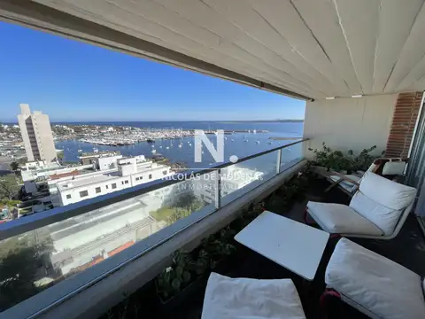 Departamento en Venta en Península, USD 439.000