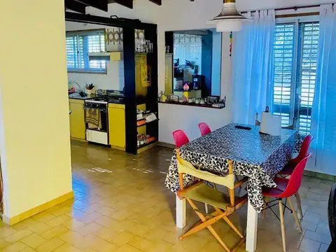 Casa en Venta en Manuel B Gonnet, USD 140.000