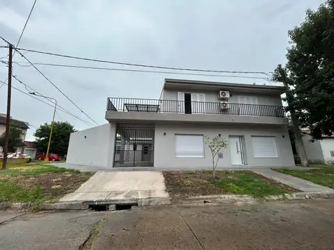 VENTA casa remodelada 5 ambientes en Velez Sarsfield al 6500