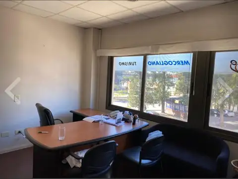 Oficina en Venta 15 años