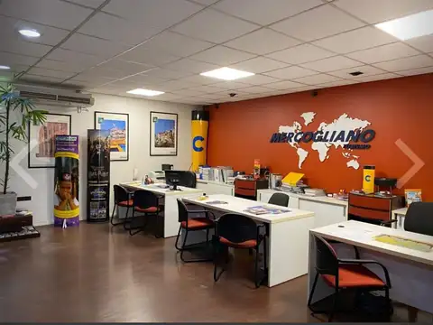 Oficina en Venta 15 años