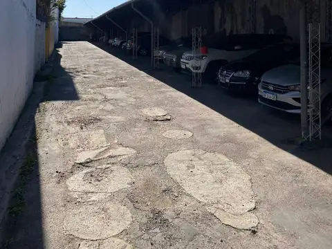 Venta de cocheras techadas  - La Plata