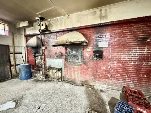 Local - Venta - Argentina, Capital Federal - Charrua 3664